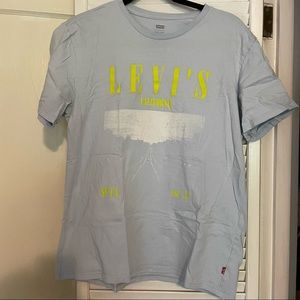 Levi’s California Graphic Tee
